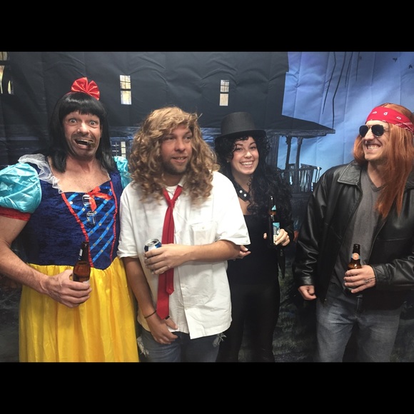 Meet your Posher, Ian - Picture 3 of 8